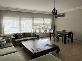 bel-appartement-meuble-avec-grande-terasse