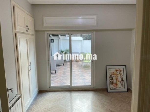 bel-appartement-meuble-avec-grande-terasse-big-6