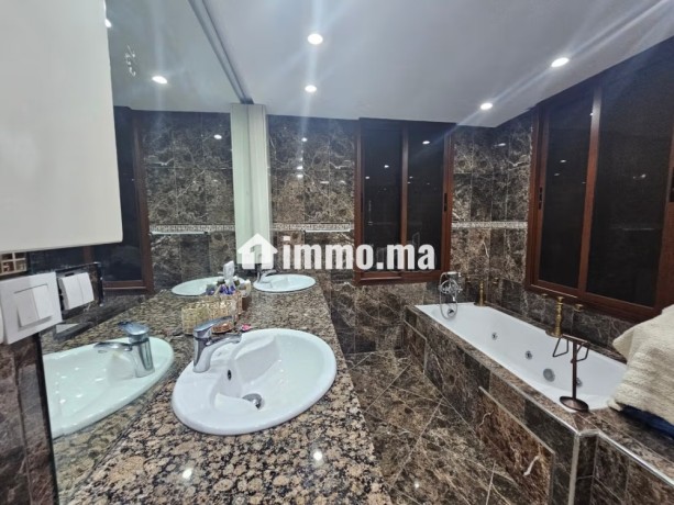 somptueuse-villa-a-louer-a-hay-targa-3-chambres-bien-meuble-big-13