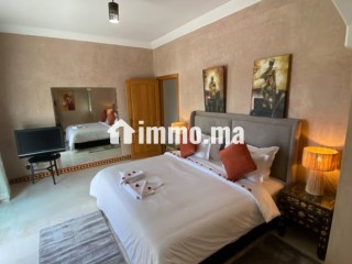 Location saisonnière villa de luxe à Agdal. 4 pièces. Piscine, climatisation - Maison à vendre