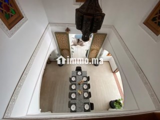 Location saisonnière villa de luxe à Agdal. 4 pièces. Piscine, climatisation - Maison à vendre