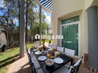Location saisonnière villa de luxe à Agdal. 4 pièces. Piscine, climatisation - Maison à vendre