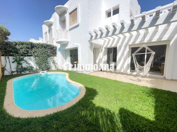 tres-belle-villa-a-la-location-meublee-et-entierement-renovee-avec-piscine-big-0