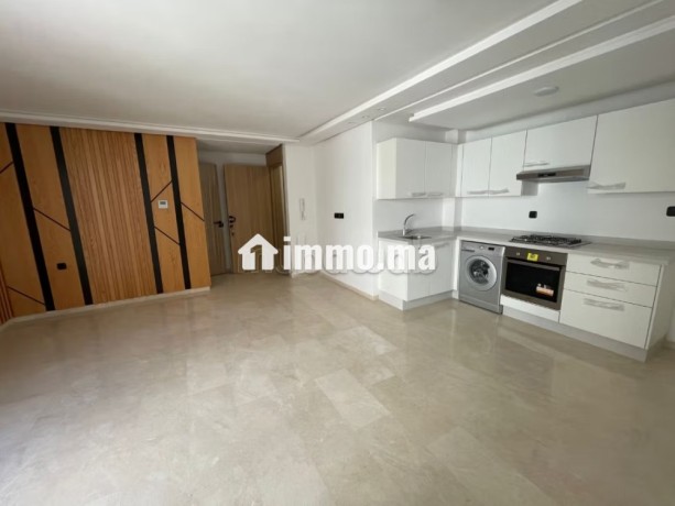 vente-dun-bel-appartement-a-riyad-2-grandes-pieces-ascenseur-et-garage-big-3