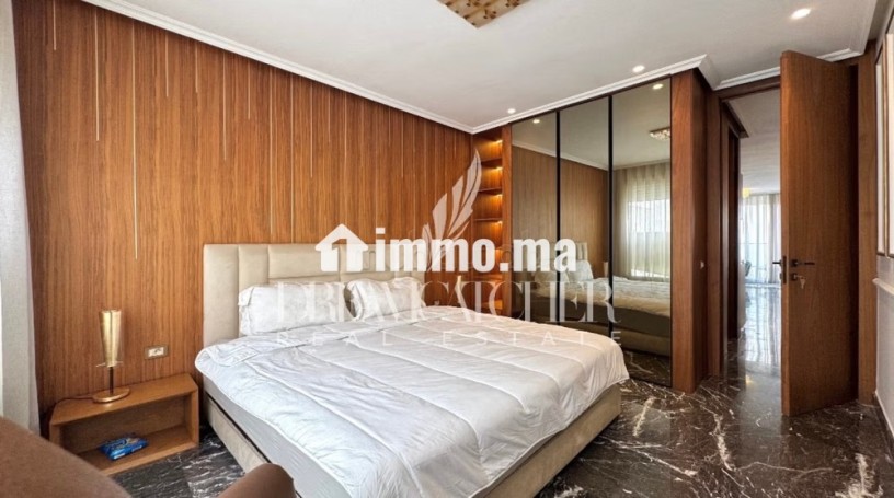 superbe-studio-a-vendre-a-oasis-1-belle-chambre-bien-meuble-big-8