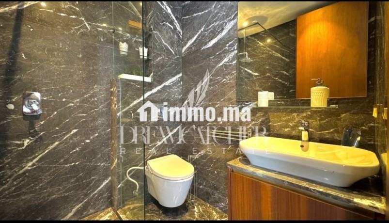 studio-en-vente-a-oasis-1-chambre-bien-meuble-big-7