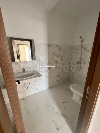 tres-bel-appartement-a-bouskoura-big-10