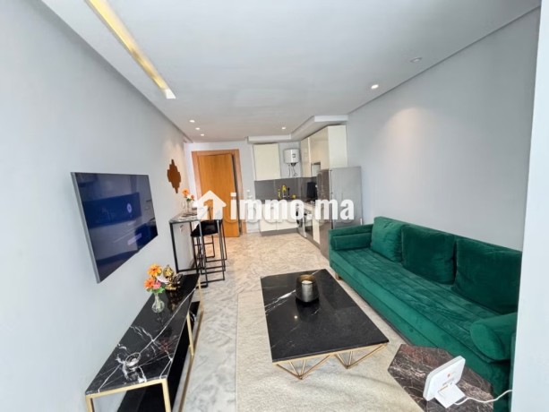 location-dun-appartement-a-maarif-1-belle-chambre-service-de-concierge-et-climatisation-big-7