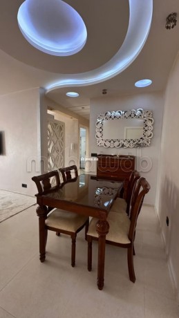 location-saisonniere-appartement-confortable-location-meublee-a-hay-mohammadi-2-chambres-agreables-porte-blindee-antenne-parabolique-big-8