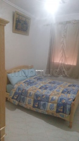 location-saisonniere-a-al-hoceima-2-belles-chambres-porte-blindee-salon-marocain-big-1