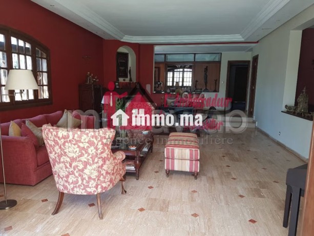 villa-de-890-m2-a-anfa-bonne-affaire-big-1