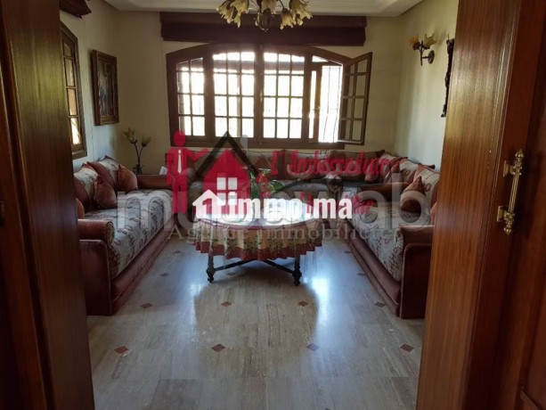villa-de-890-m2-a-anfa-bonne-affaire-big-3