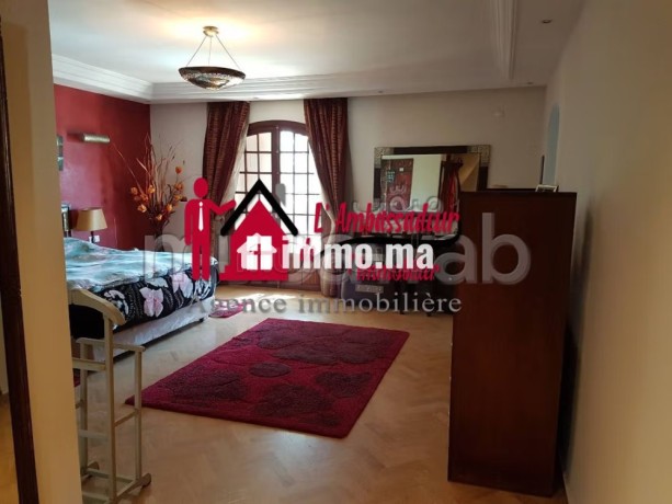 villa-de-890-m2-a-anfa-bonne-affaire-big-4