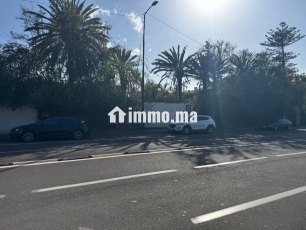 a-vendre-terrain-1850m-big-0