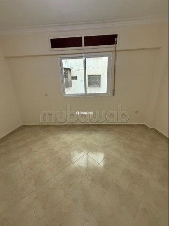 superbe-appartement-a-vendre-a-tangermesnana-2-chambres-salon-marocain-securite-big-7