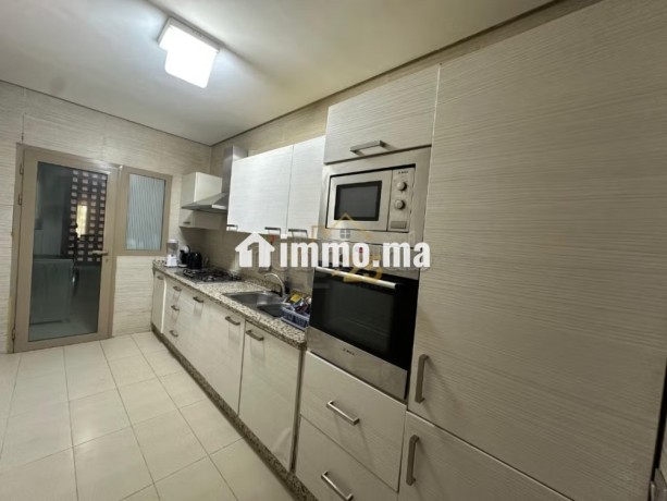 appartement-en-residence-avec-vue-sur-golf-big-5