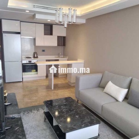 studio-entierement-meuble-mersultan-centre-ville-big-3