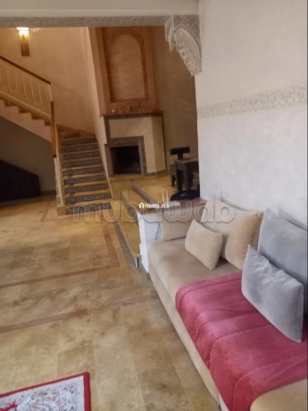a-louer-bel-appartement-meuble-3-chambres-gueliz-big-3