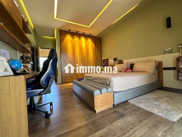 proche-ecole-americaine-maison-a-vendre-big-11
