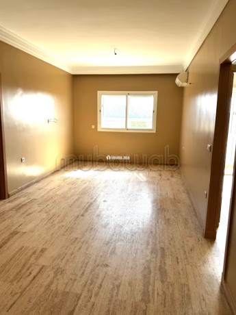 location-dun-appartement-a-sidi-maarouf-superficie-70-m2-jardin-et-terrasse-big-0