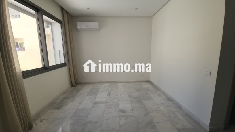 studio-ths-35m2-2e-etg-clim-gauthier-big-1