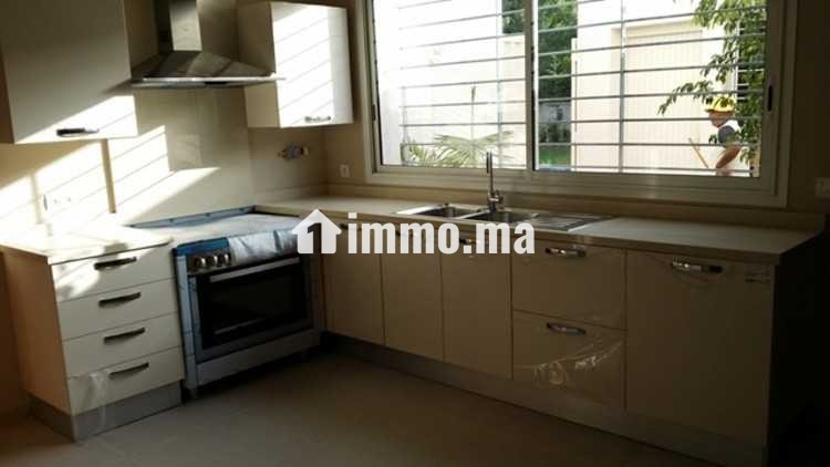 villa-haut-standing-neuve-avec-piscine-a-souissi-big-2