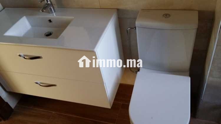 villa-haut-standing-neuve-avec-piscine-a-souissi-big-5