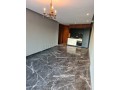 studio-vide-ferme-bretonne-a-louer-small-3