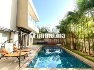 location-villa-de-haut-standing-a-route-de-tahanaout-superficie-600-m2-meuble