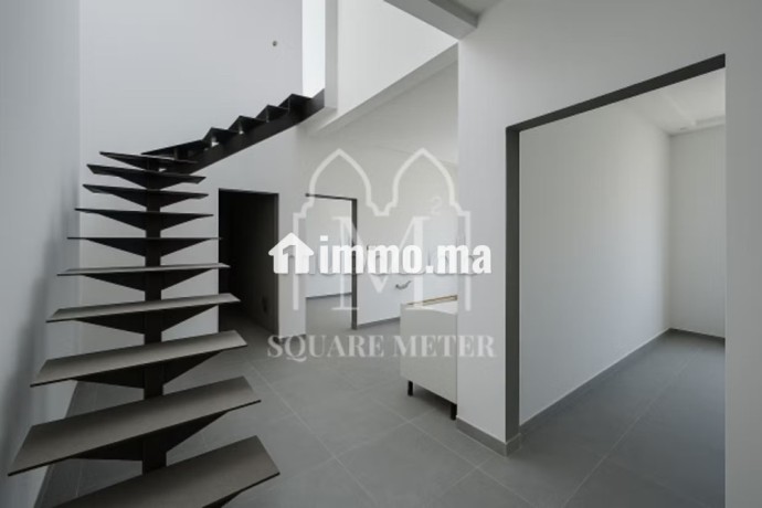 appartement-en-vente-a-argana-2-grandes-pieces-big-0
