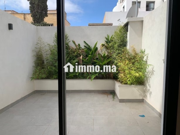 appartement-en-vente-a-oasis-surface-de-50-m2-porte-blindee-et-residence-securisee-big-5