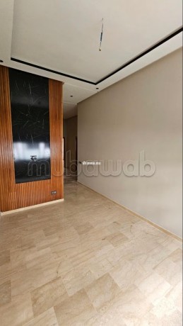 louez-cet-appartement-a-roches-noires-3-pieces-porte-blindee-et-residence-securisee-big-12