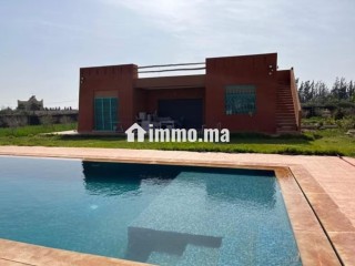 villa-moderne-pres-de-issen-avec-piscine-8900-m2