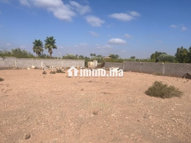 terrain-secteur-route-amizmiz-big-0