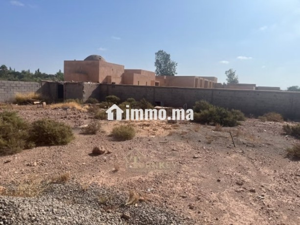 terrain-secteur-route-amizmiz-big-1