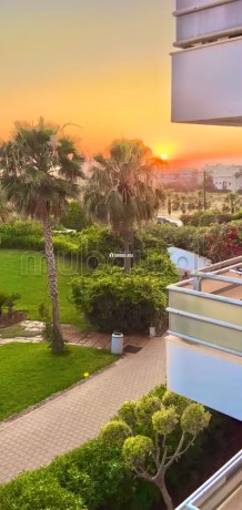 appartement-moderne-3-ch-terrasse-vue-mer-big-2