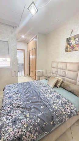location-saisonniere-a-hay-al-azhar-surface-de-300-m2-porte-blindee-et-residence-securisee-big-3