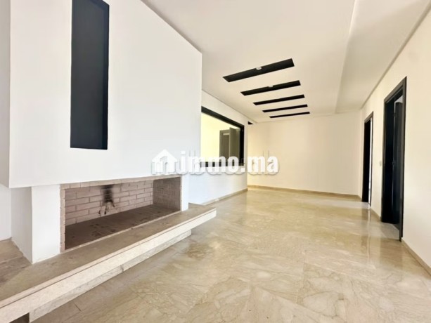 magnifique-appartement-situe-dans-une-belle-residence-avec-jardin-big-0