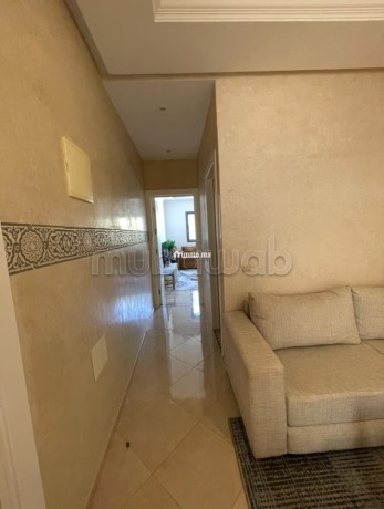 un-bel-appartement-lumineux-vu-sur-la-nature-big-3