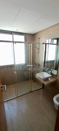 somptueux-penthouse-a-louer-dans-la-marina-de-sale-big-4
