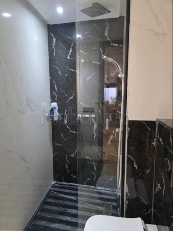 spacious-apartment-05-big-9