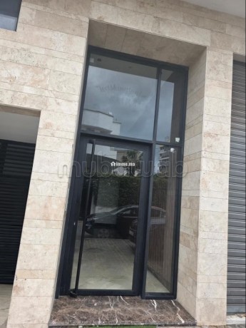 spacious-apartment-05-big-12