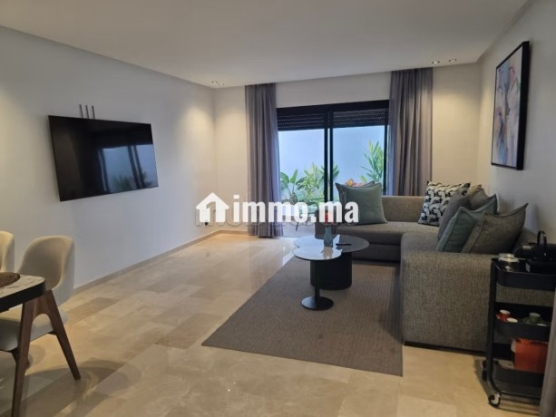 spacious-apartment-05-big-19