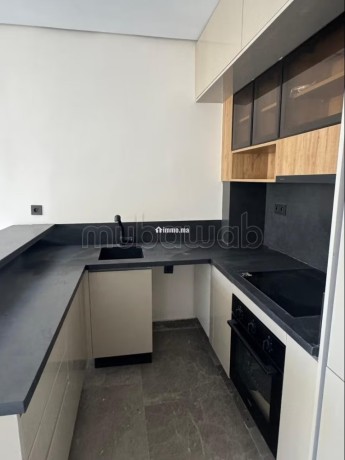 studio-premium-a-saisir-big-1