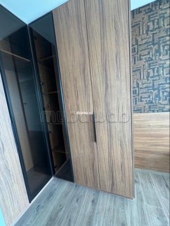 studio-premium-tres-bien-meuble-a-saisir-big-5