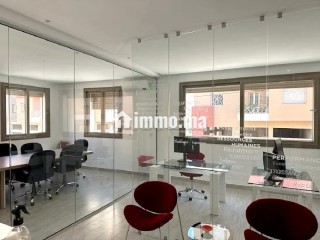 bureau-de-80m2-ideal-pour-un-professionnel