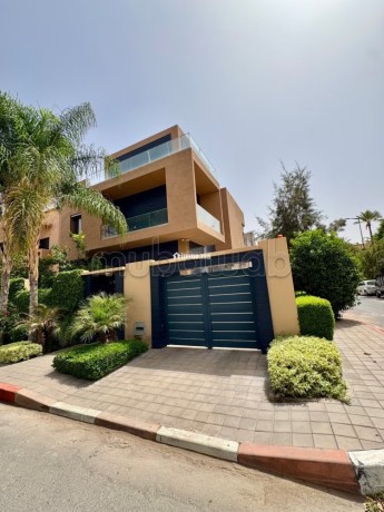 villa-moderne-450-m2-sur-terrain-360-m2-big-3