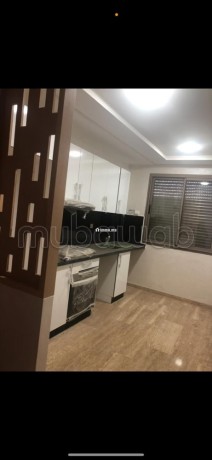 bel-appartement-en-location-a-harhoura-3-grandes-pieces-meuble-big-10