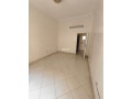 bureau-bien-situe-small-3