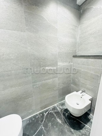 bel-appartement-en-location-a-racine-4-grandes-pieces-air-conditionne-et-cheminee-big-13